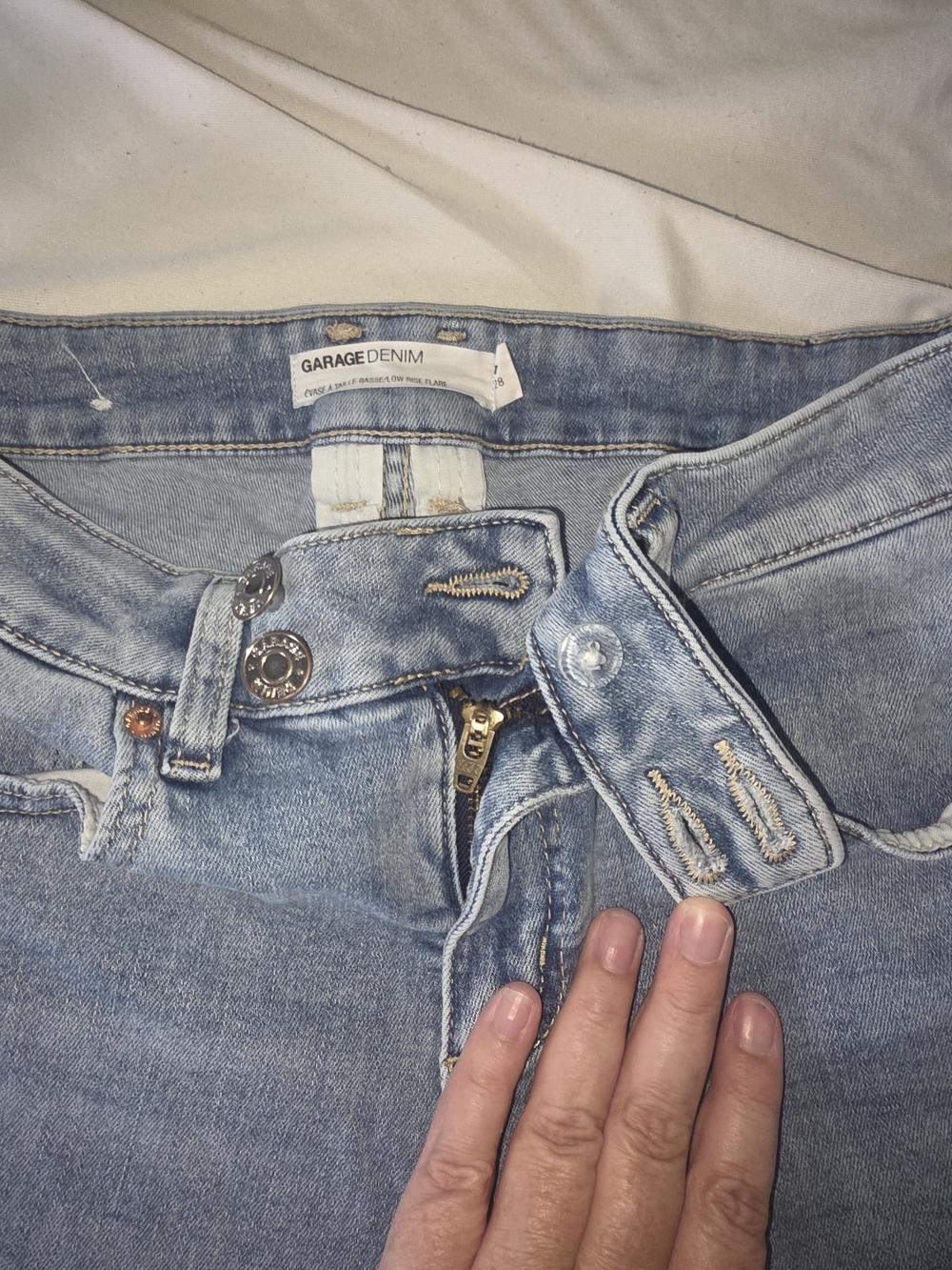 Garage Light Wash Wide-Leg Jeans